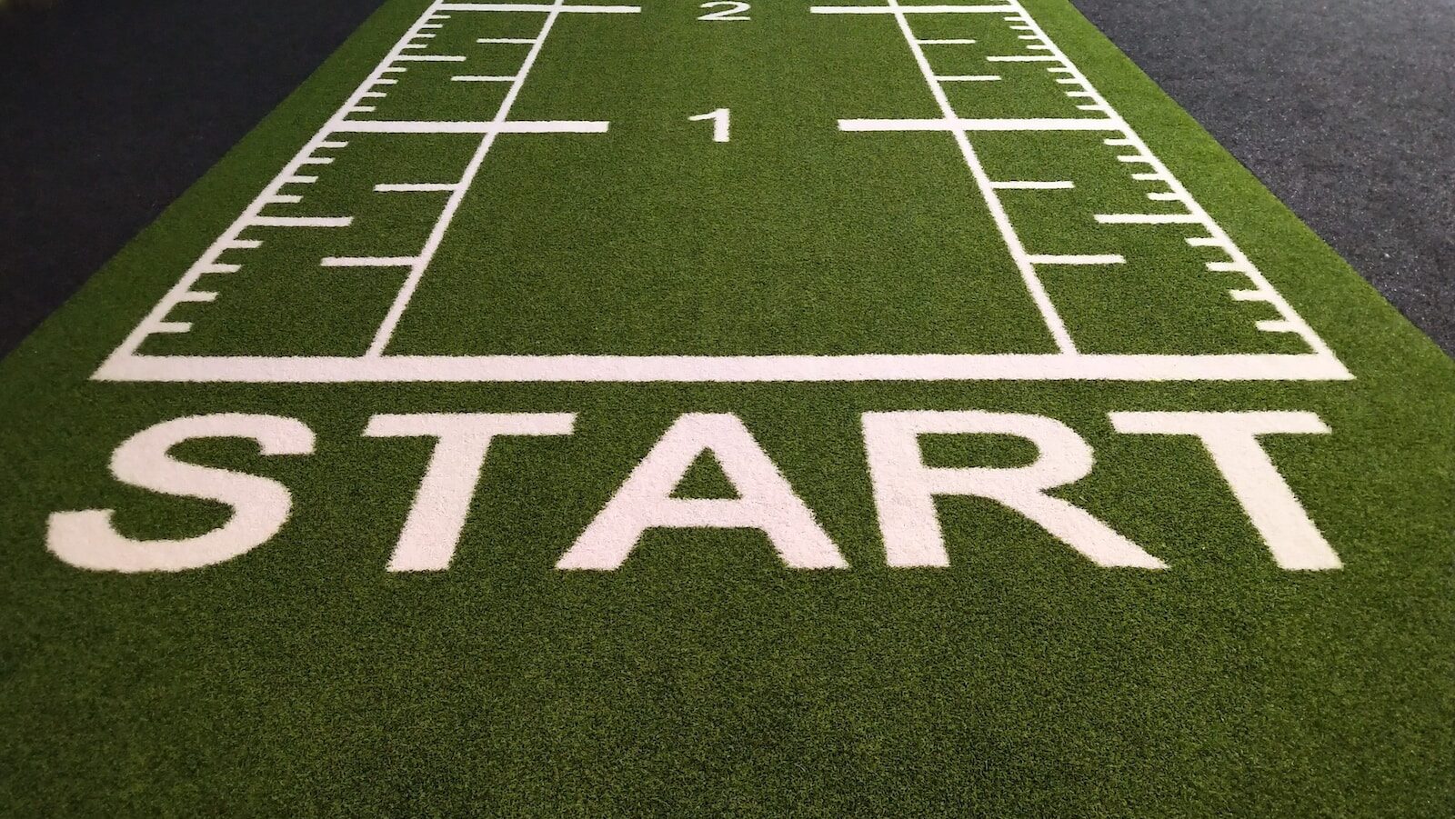 a football field with the words start written on it